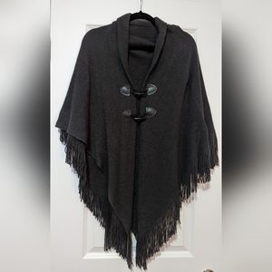 Stylish Fringed Cape